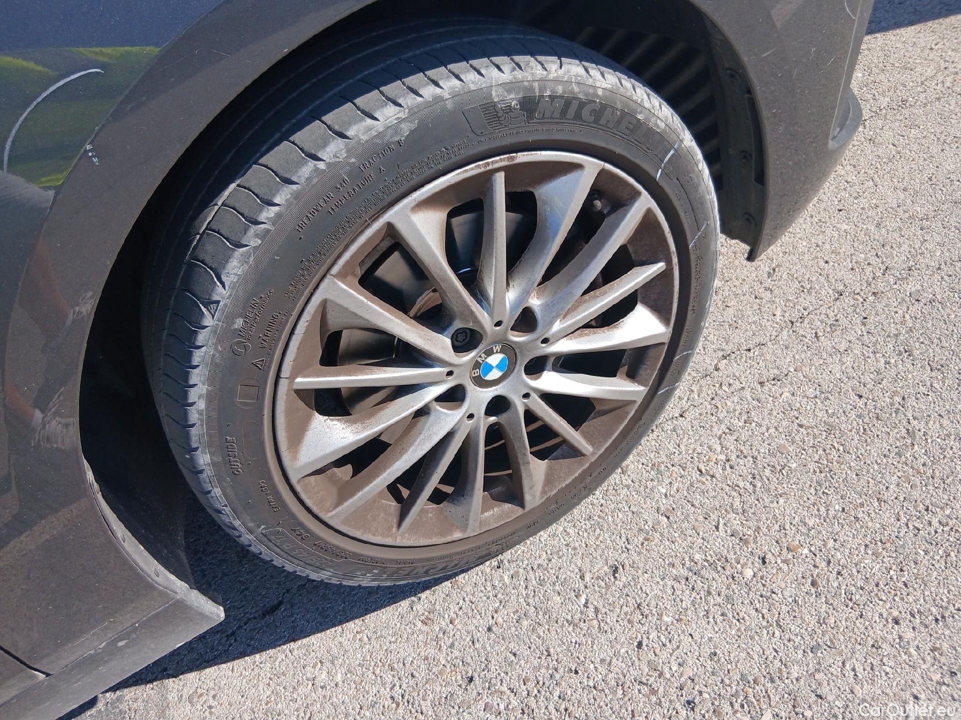  Bmw  Serie 1 BMW  / 2019 / 5P / berlina con portón 118i #36