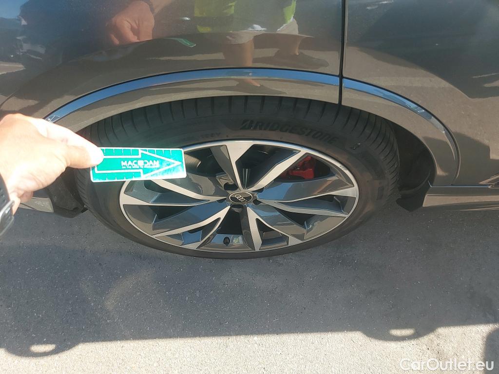  Audi  Q7 AUDI  / 2019 / 5P / todoterreno S line 60 TFSIe 335kW(456CV) quattro tip #12