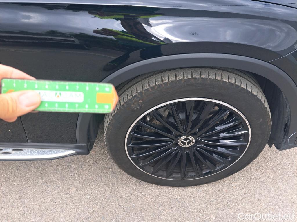  Mercedes  GLC MERCEDES-BENZ  AMG 220 d 4MATIC 200 CV #Opcionales 19700€# #9
