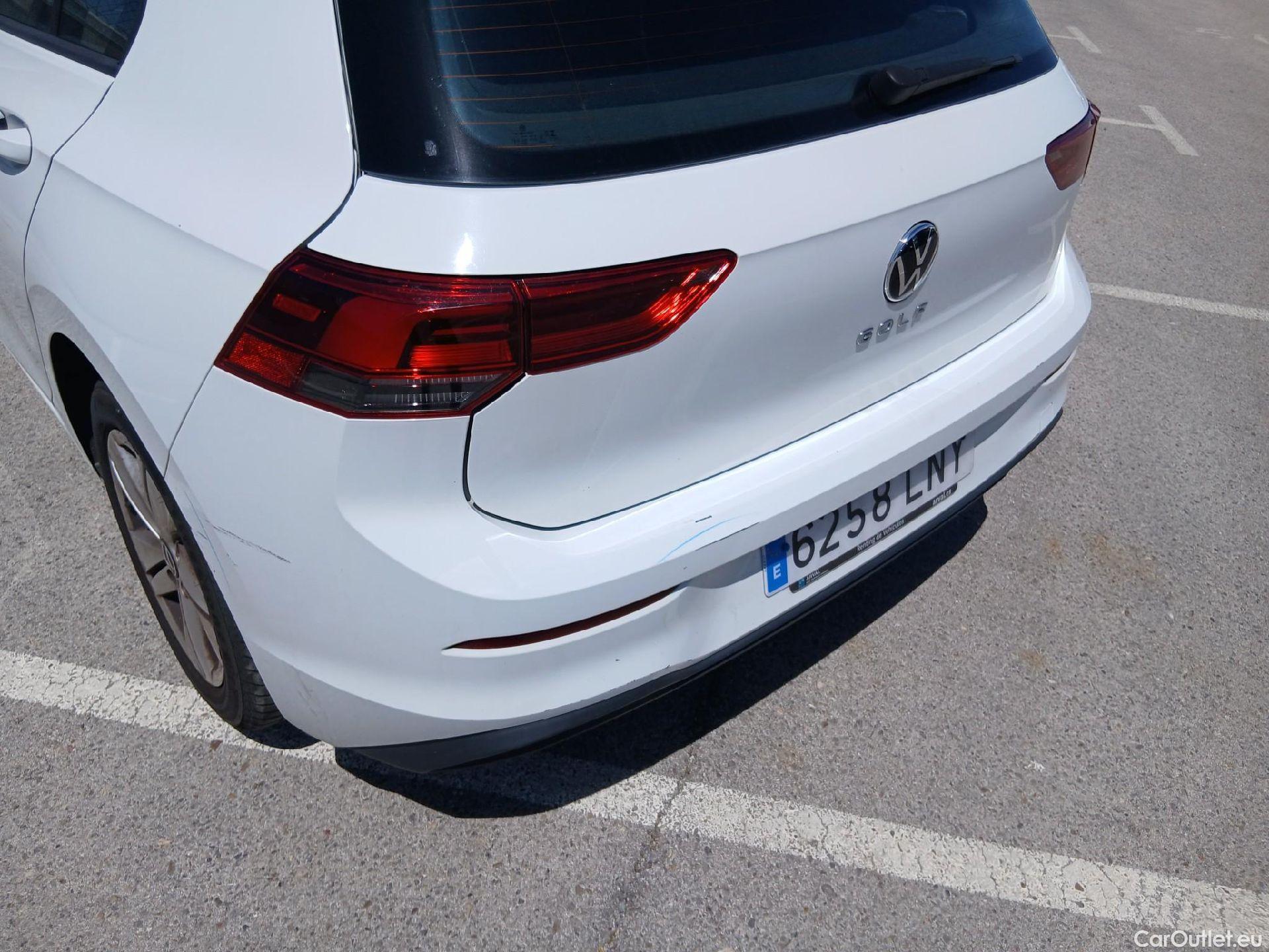  Volkswagen  Golf  VOLKSWAGEN / 2020 / 5P / berlina con portón 1.0 TSI 81kW (110CV) #17