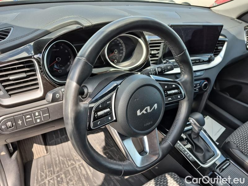  KIA  XCeed  (2019)  1.5 T-GDI TOP AT 5d #4