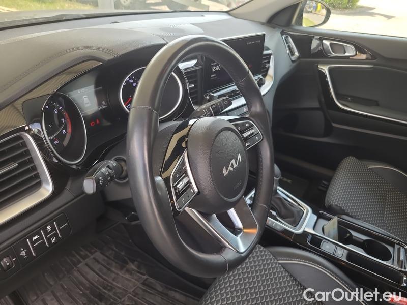  KIA  XCeed  (2019)  1.5 T-GDI TOP AT 5d #4