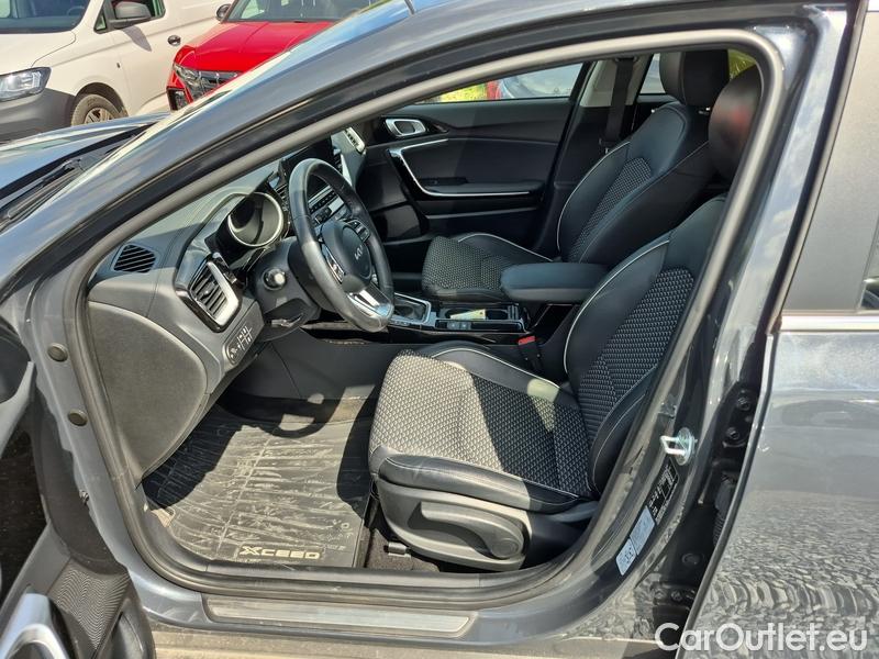  KIA  XCeed  (2019)  1.5 T-GDI TOP AT 5d #16
