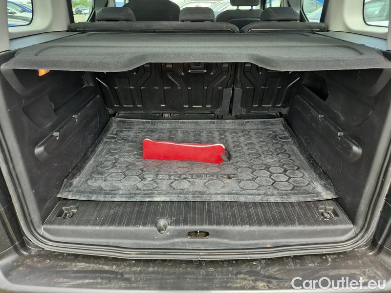  Citroen  Berlingo   (07.2018->)  MS 1.5BHDi 130 Feel #31