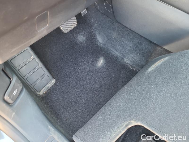  Ford  Kuga  (2019)  1.5EBL 88 Titanium AT #12