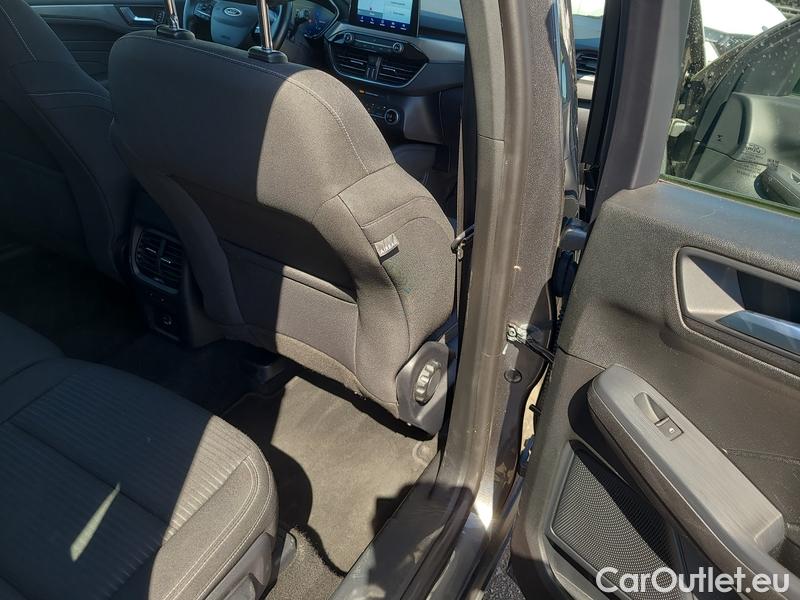  Ford  Kuga  (2019)  1.5EBL 88 Titanium AT #31