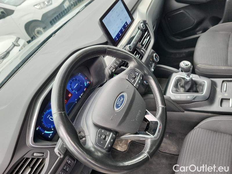  Ford  Kuga  (2019)  1.5EB 110 Titanium #9
