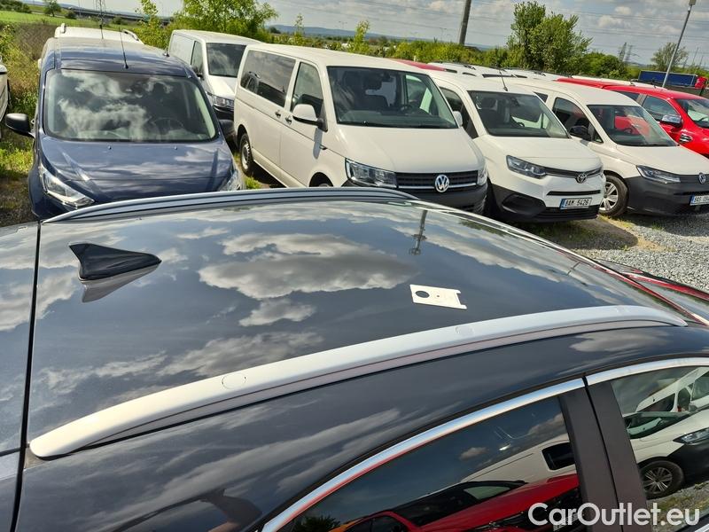  KIA  XCeed  (2019)  1.5 T-GDI TOP AT 5d #12