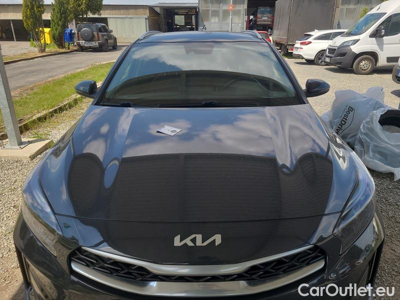  KIA  XCeed  (2019)  1.5 T-GDI TOP AT 5d #2