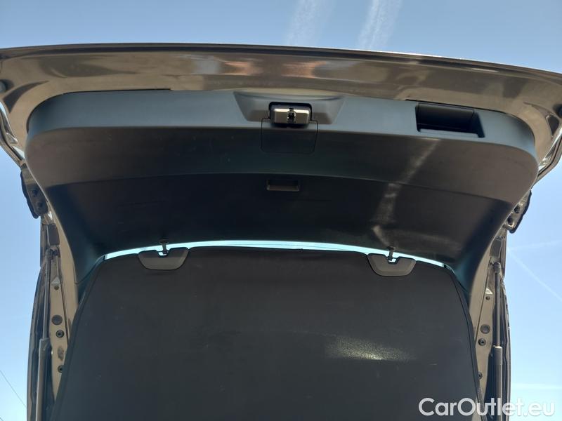  Ford  Kuga  (2019)  1.5EBL 88 Titanium AT #22