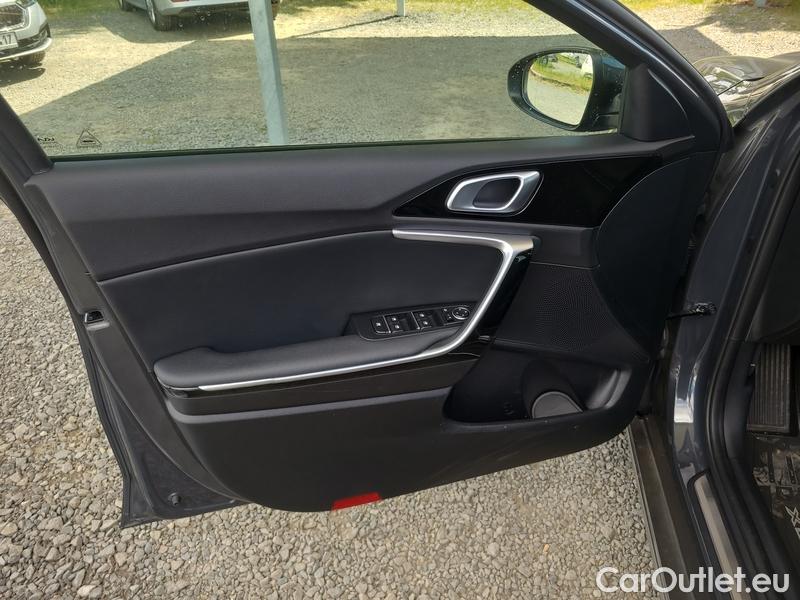  KIA  XCeed  (2019)  1.5 T-GDI TOP AT 5d #7