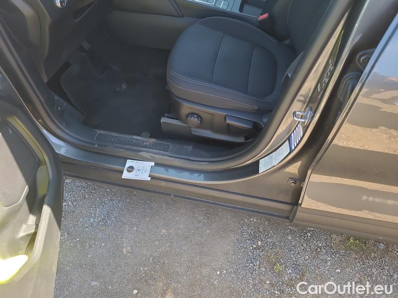 Ford  Kuga  (2019)  1.5EBL 88 Titanium AT #10
