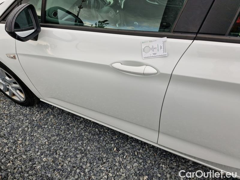  Opel  Astra  K Sports Tourer (2015) ST 1.5CDTi 77 Edition 5d #7