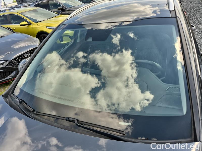  KIA  XCeed  (2019)  1.5 T-GDI TOP AT 5d #1