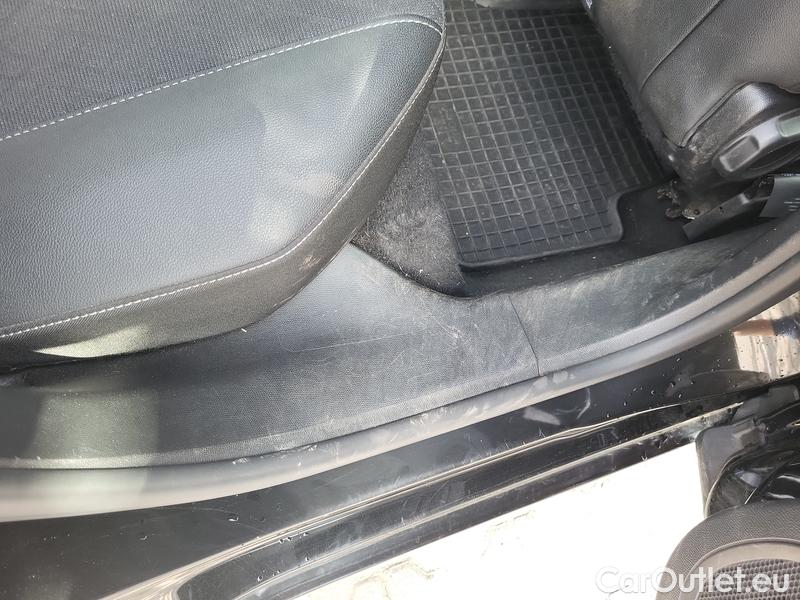  Opel  Corsa  F (2019)  1.5CDTI 75 Elegance 5d #20