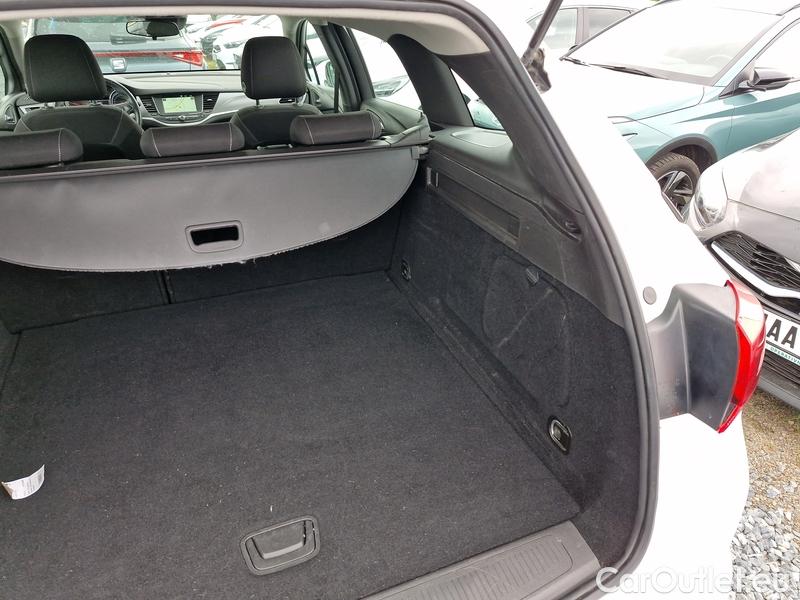  Opel  Astra  K Sports Tourer (2015) ST 1.5CDTi 77 Edition 5d #27