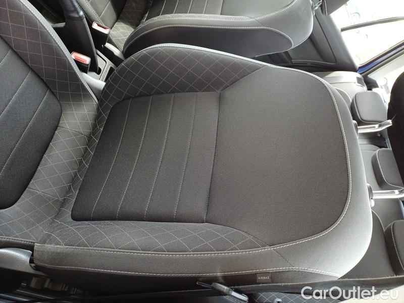  Skoda  Fabia  Combi (2015) Com.1.0TSI 70 Ambition 5d #11