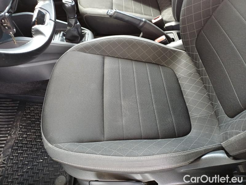  Skoda  Fabia  Combi (2015) Com.1.0TSI 70 Ambition 5d #10