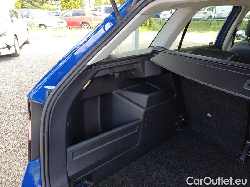  Skoda  Fabia  Combi (2015) Com.1.0TSI 70 Ambition 5d #21
