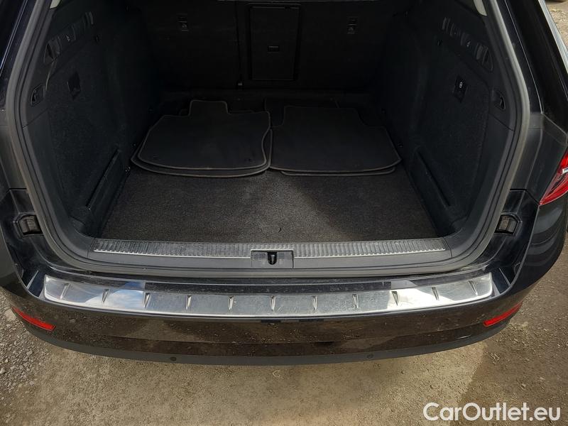  Skoda  Superb  Combi (3V5)(2015) Sup.C.FL2.0TDI 110 Style AT #12