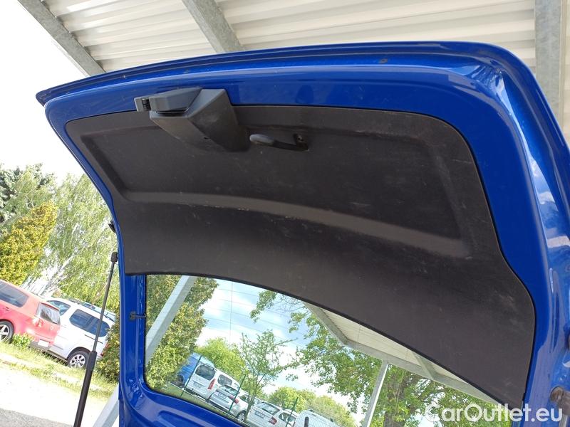  Skoda  Fabia  Combi (2015) Com.1.0TSI 70 Ambition 5d #18