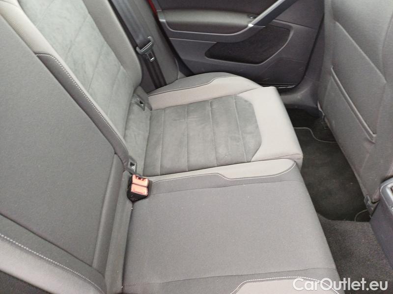  Volkswagen  Golf  VIII Variant (CG5) 2020 Var.2.0TDI 110 Allt 4M AT #18