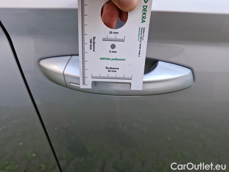  Skoda  Superb  (3V3)(2015) Supe.2.0TDI 147 Style 4x4 Aut #19