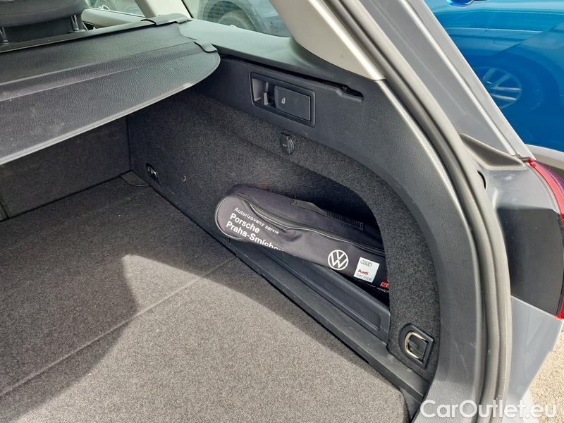  Volkswagen  Passat  Variant (CB5) (2019) Pas.Var.2.0 TDI 110 Business #15