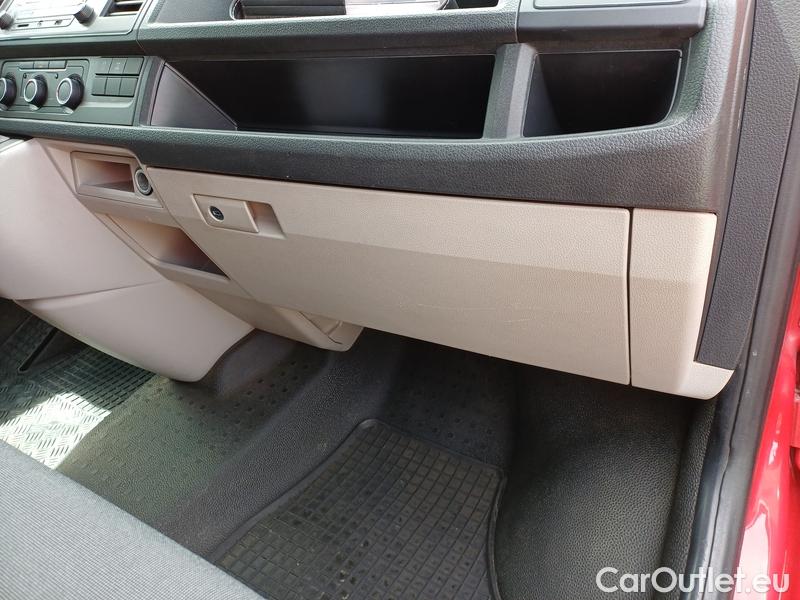  Volkswagen  Transporter T6  (2015) Transp.TDI110 4M KR 4d #18