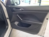  Volkswagen  T-CROSS VOLKSWAGEN  / 2019 / 5P / SUV 1.0 TSI 81KW STYLE #112