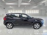  Volvo  XC 40 VOLVO XC40 / 2017 / 5P / SUV T2 MOMENTUM PRO #7