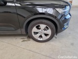  Volvo  XC 40 VOLVO XC40 / 2017 / 5P / SUV T2 MOMENTUM PRO #32