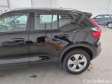  Volvo  XC 40 VOLVO XC40 / 2017 / 5P / SUV T2 MOMENTUM PRO #44