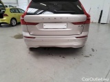  Volvo  XC60 VOLVO  / 2021 / 5P / SUV B4 D AWD AUTOMATICO CORE #40