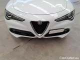  Alfa Romeo   STELVIO ALFA ROMEO / 2017 / 5P / SUV 2.2 TD 160 CV SUPER BUSINESS AT8 RWD #30