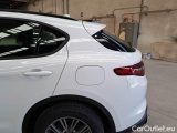  Alfa Romeo   STELVIO ALFA ROMEO / 2017 / 5P / SUV 2.2 TD 160 CV SUPER BUSINESS AT8 RWD #69