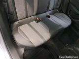  Peugeot  2008 PEUGEOT  / 2019 / 5P / CROSSOVER BLUEHDI 130 EAT8 ALLURE S/S AUT. #16