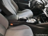  Peugeot  2008 PEUGEOT  / 2019 / 5P / CROSSOVER BLUEHDI 130 EAT8 ALLURE S/S AUT. #122
