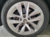  Skoda  Octavia SKODA  WAGON / 2020 / 5P / STATION WAGON 2.0 TDI EVO 110KW STYLE DSG 4WD #125