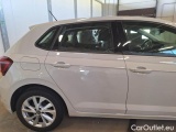  Volkswagen  Polo VOLKSWAGEN  / 2021 / 5P / BERLINA 1.0 TSI STYLE #42