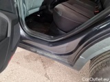  Volkswagen  T-ROC VOLKSWAGEN  / 2021 / 5P / SUV 2.0 TDI SCR LIFE DSG #103