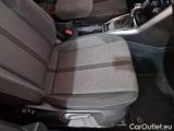  Volkswagen  T-ROC VOLKSWAGEN  / 2021 / 5P / SUV 2.0 TDI SCR LIFE DSG #113