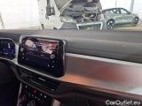  Volkswagen  T-ROC VOLKSWAGEN  / 2021 / 5P / SUV 2.0 TDI SCR LIFE DSG #119