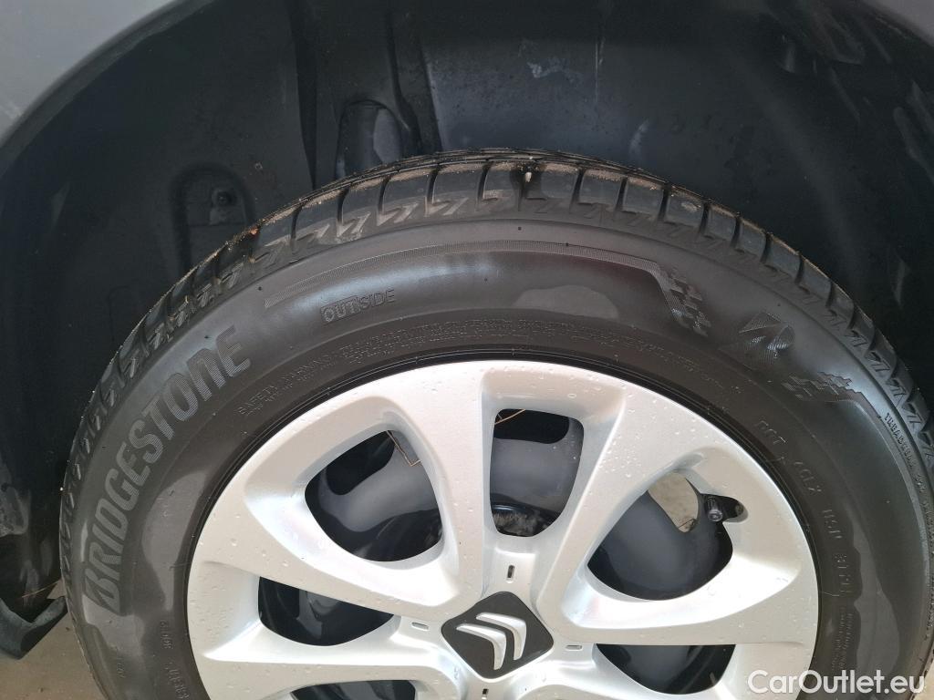  Citroen  C3  Feel Business 1.2 PureTech 80CV BVM5 E6d #24