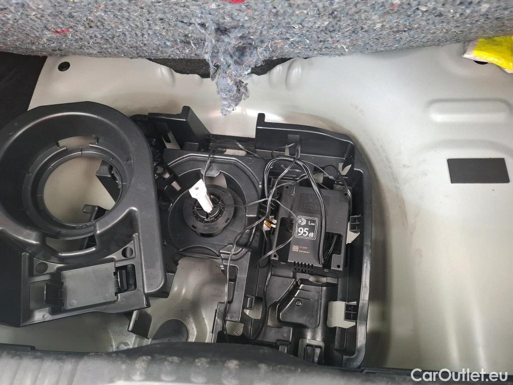  Citroen  C3  Feel Business 1.2 PureTech 80CV BVM5 E6d #23
