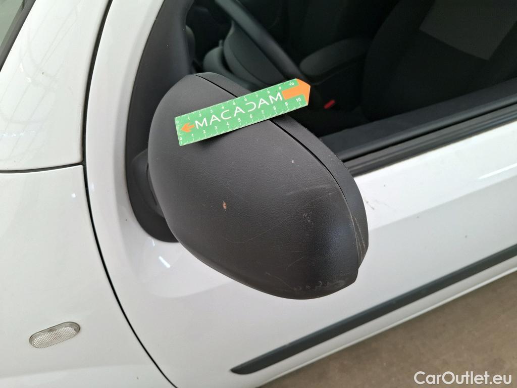  Renault  Kangoo  II Express Extra (Série Spéciale) 1.5 dCi 95CV BVM6 E6dT #22