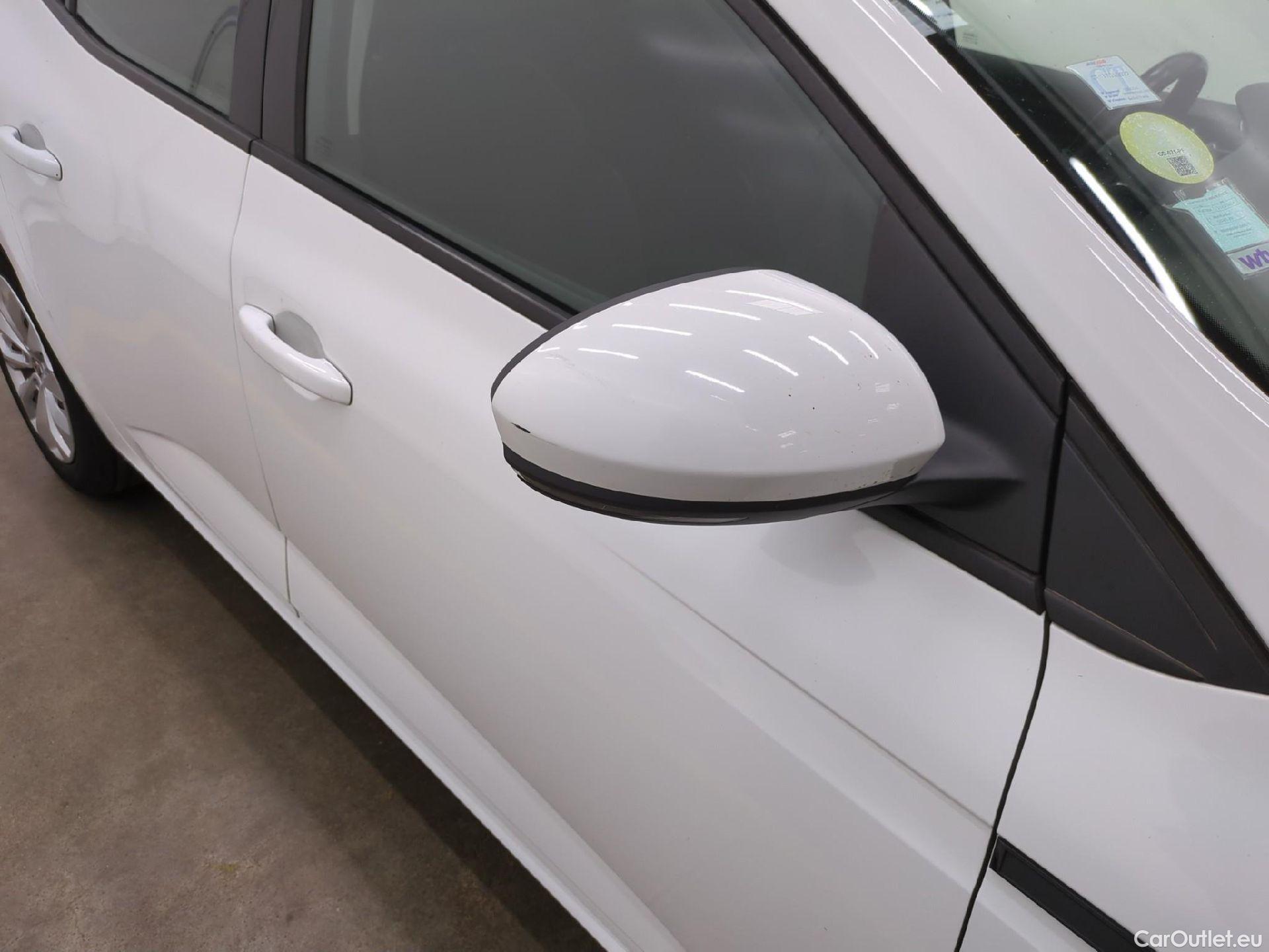  Renault  Megane  IV Berline 5pt. Société Air Nav 1.5 dCi 90CV BVM6 E6 #13