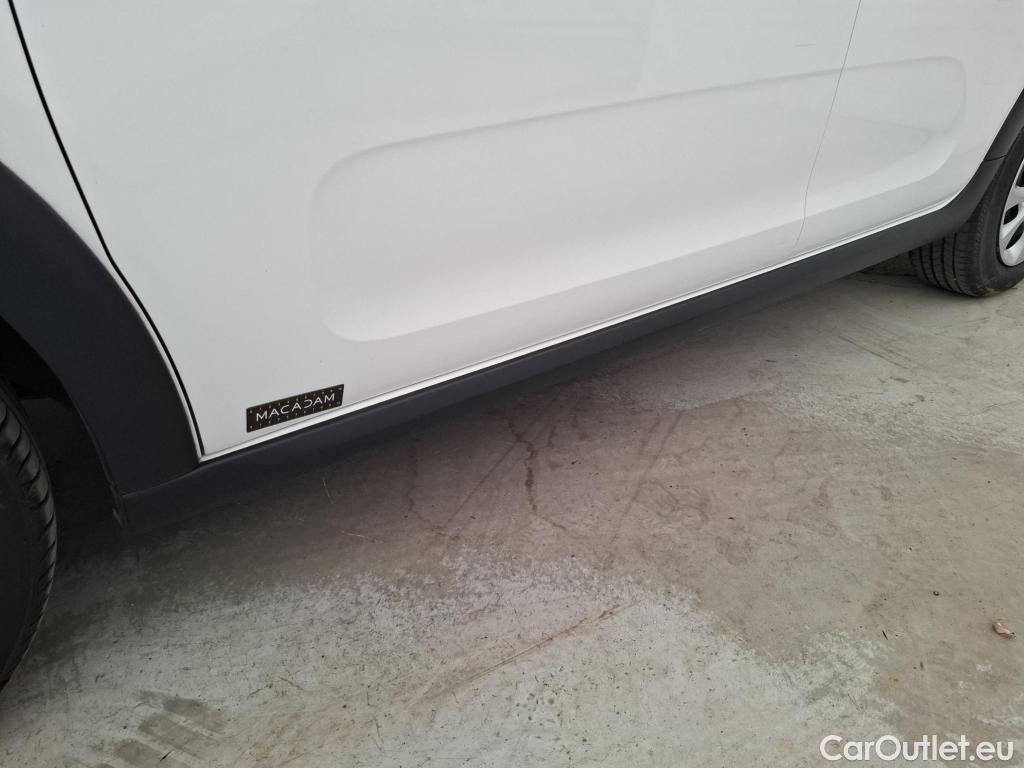  Citroen  C3  Feel Business 1.2 PureTech 80CV BVM5 E6d #47