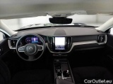  Volvo  XC60 VOLVO  / 2021 / 5P / SUV B4 D AWD AUTOMATICO MOMENTUM PRO #3