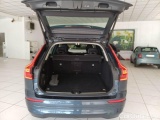  Volvo  XC60 VOLVO  / 2021 / 5P / SUV B4 D AWD AUTOMATICO MOMENTUM PRO #5